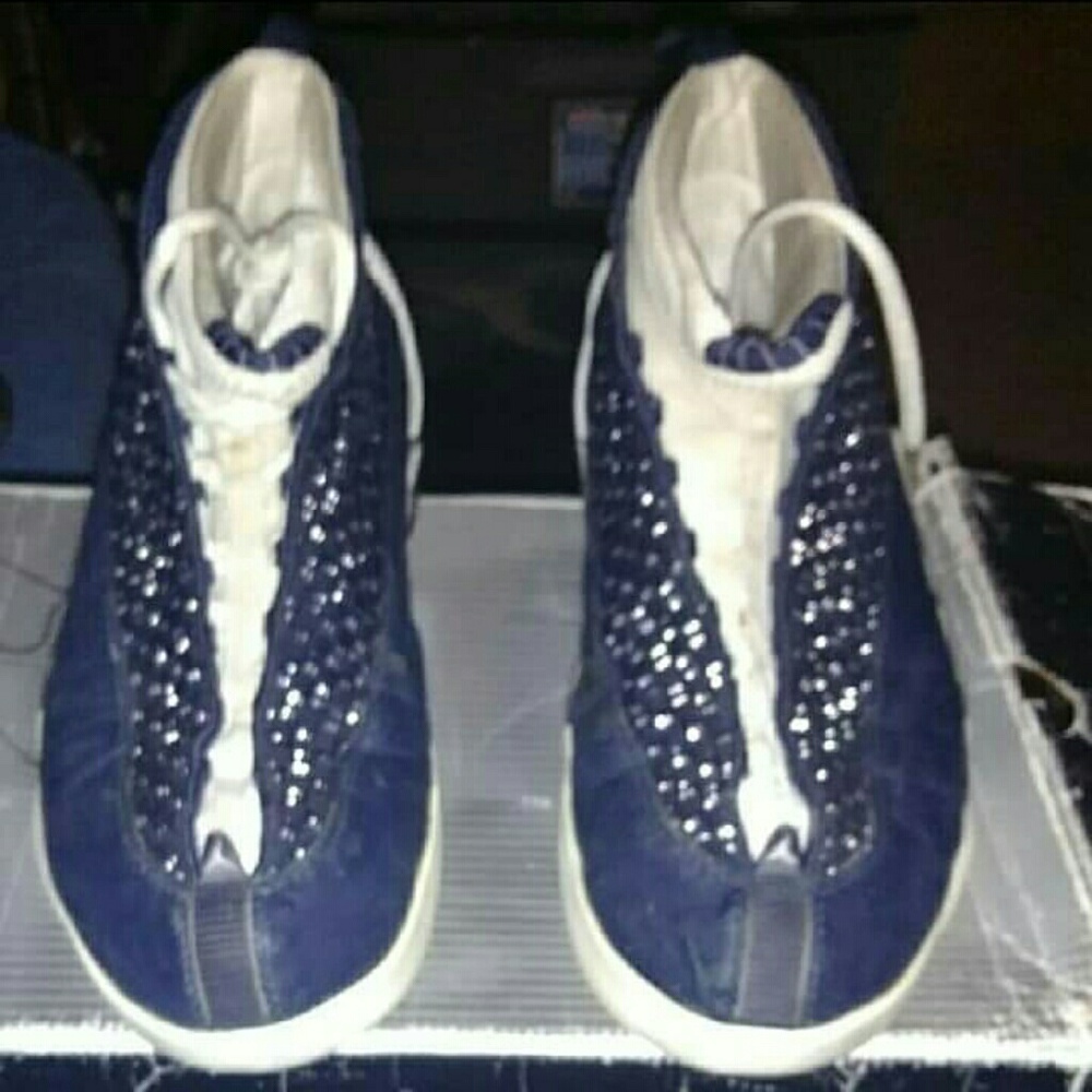 2000 Obsidian 15s SIZE 13 (NEEDS A REGLUE)